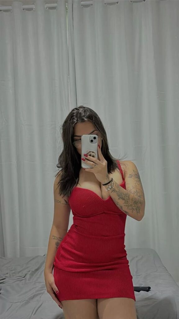 Üsküdar Escort Aylin Olgun ve Elmas Gibi Parlak Değerli Seanslarla Taçlandıran Buluşmala