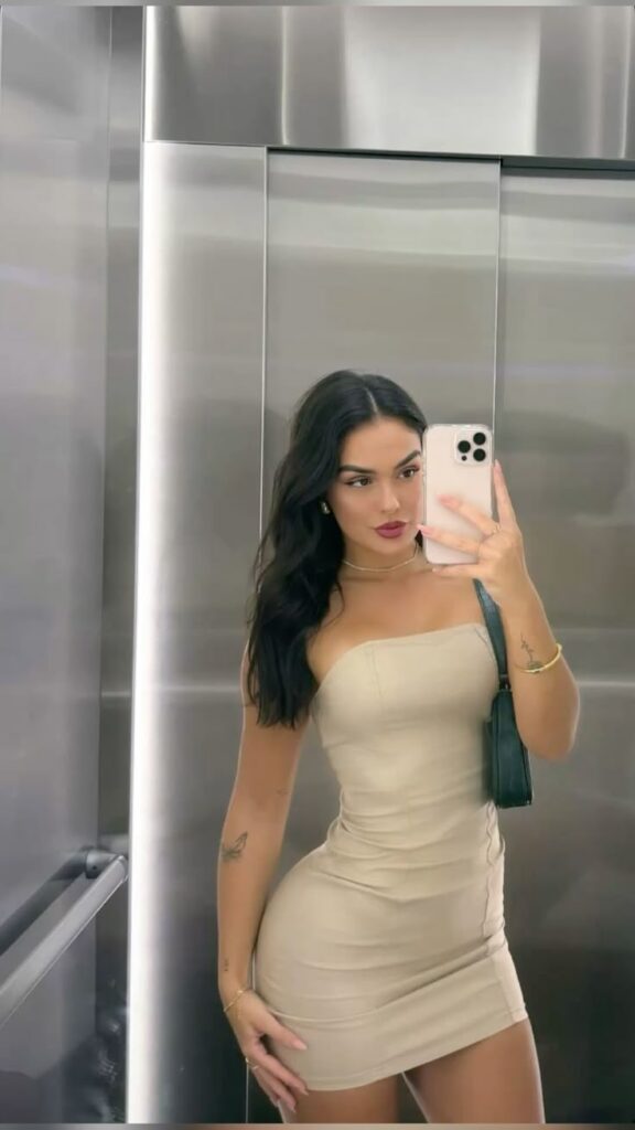 Zeytinburnu Escort Beril Enerjik ve Pembe Dudakların Yeteneğiyle Anal Oral Seanslar
